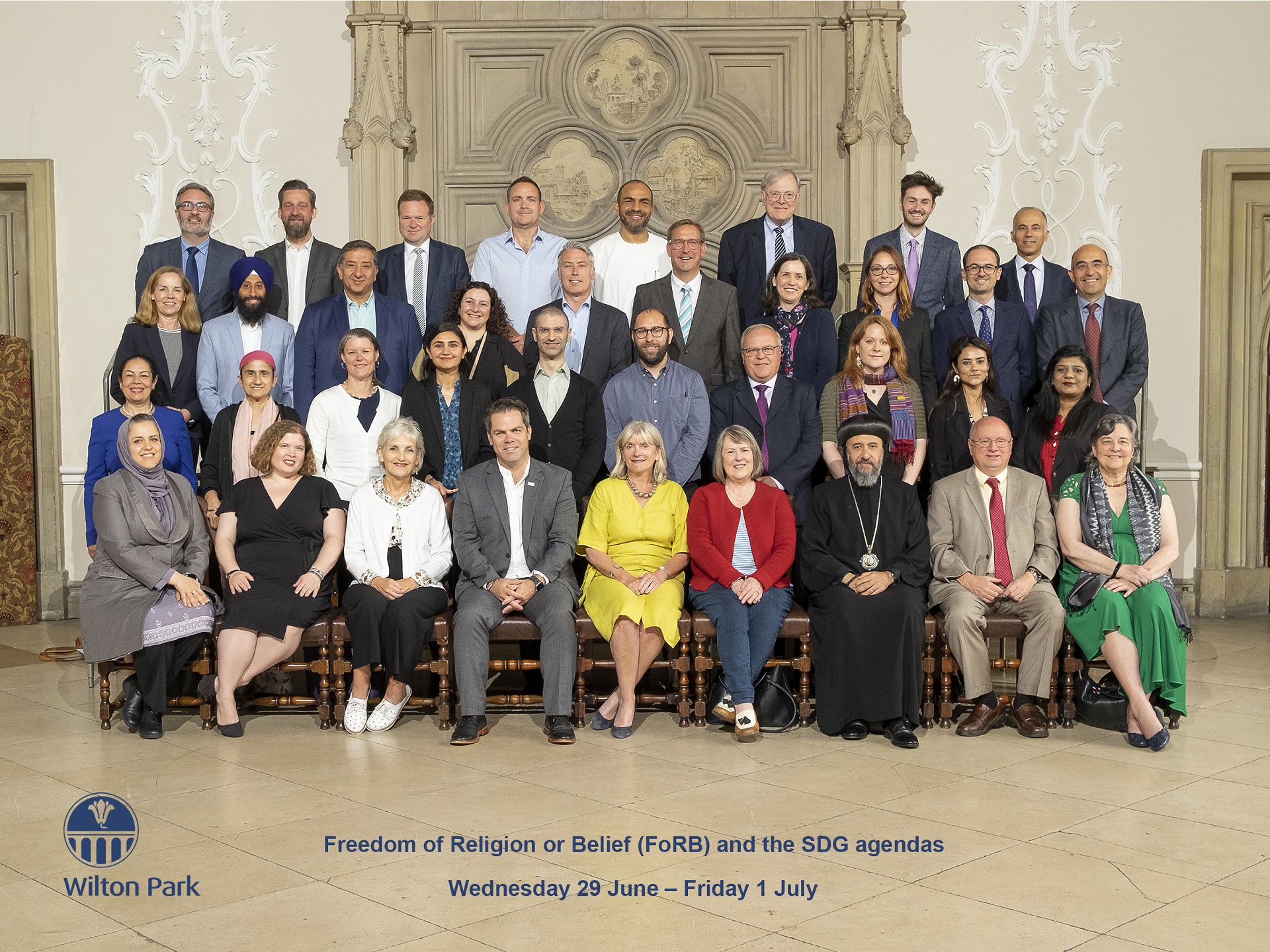 Teilnehmerinnen und Teilnehmer der Konferenz "Religions- und Weltanschauungsfreiheit und Agenda für SDGs" in Wilton Park, Großbritannien